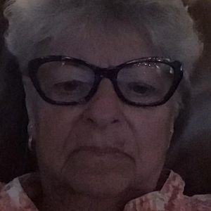 Meet your Posher, Beverly